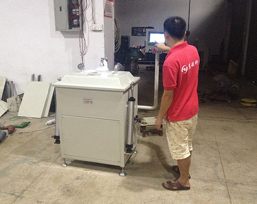 電感線圈單缸全自動真空含浸機精度高，更環保